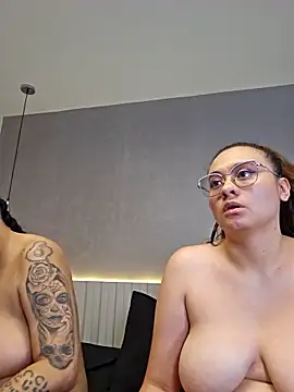 naughtylesbians__ live sex cam