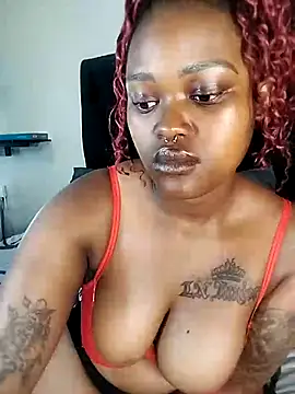 ThickPearlx23's cam snapshot