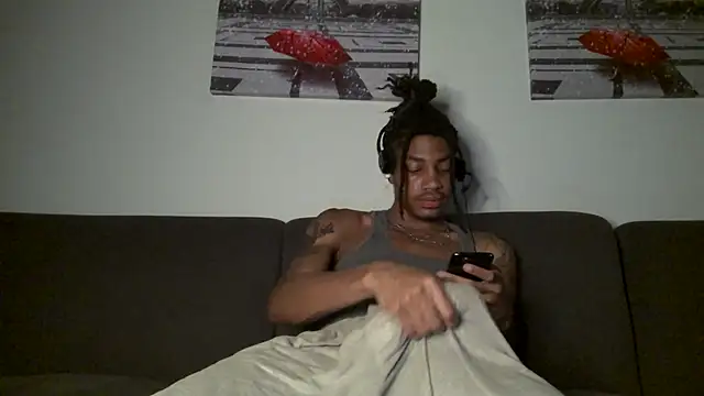 BlackBullTitus live sex cam