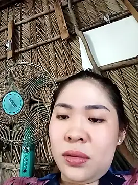 Lin-kute98 live sex cam