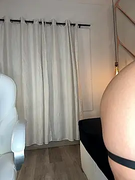 Celeste_Valencia_'s cam snapshot