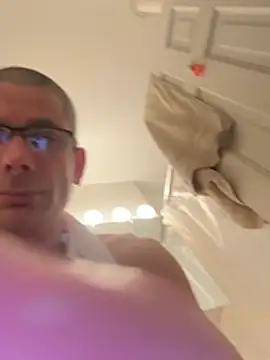 boysix@xh live sex cam