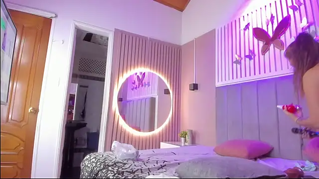 chantall1375 live sex cam