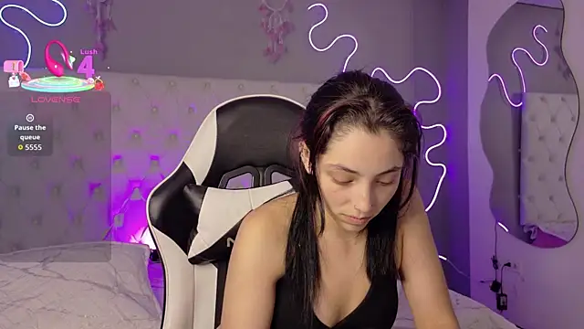 Megan__cole1 live sex cam