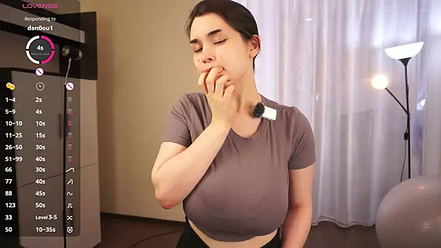 RosioBenberry live sex cam