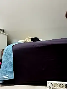 JOHANNA9MOI02 live sex cam