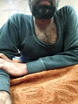 Hairyboyysexy live sex cam