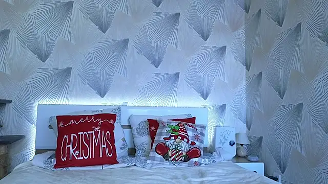 BelleWild live sex cam