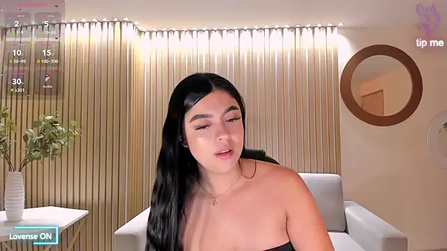 NataliaGaret live sex cam