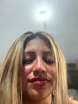 -Adrilux-'s cam snapshot