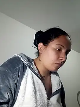 phoop_lilaa's cam snapshot