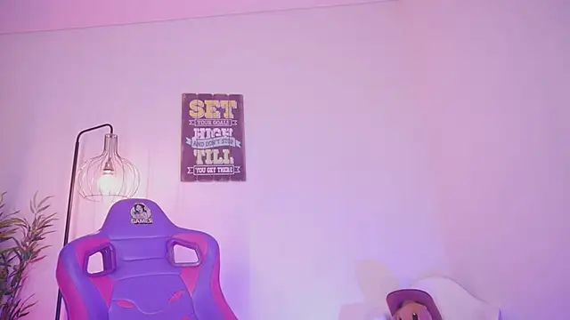 madelyn_rose_'s cam snapshot