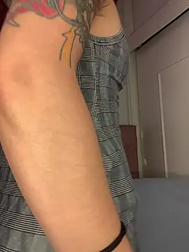 PrettyChloe_'s cam snapshot