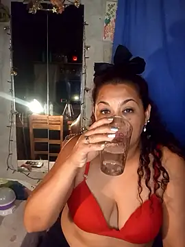 Lobizona's cam snapshot