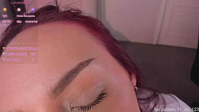 JanettaGrey live sex cam