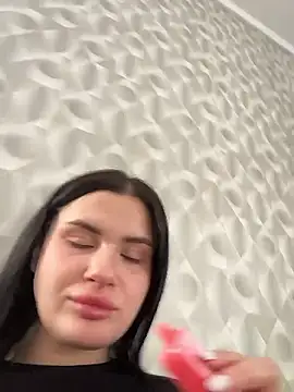 MiraReach live sex cam