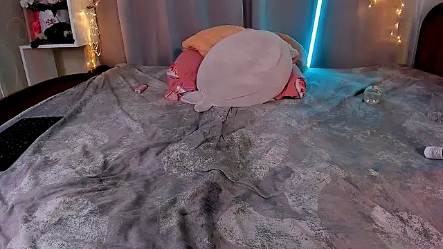 Jess_Lui live sex cam