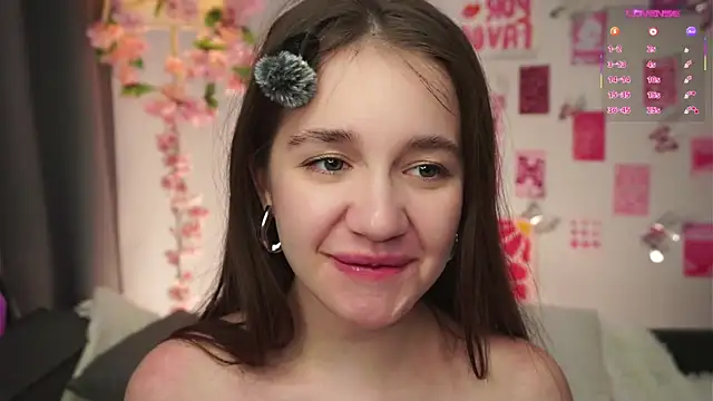 AmiLewis live sex cam