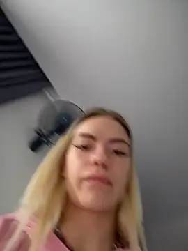 -Sexy_Barbie-'s cam snapshot