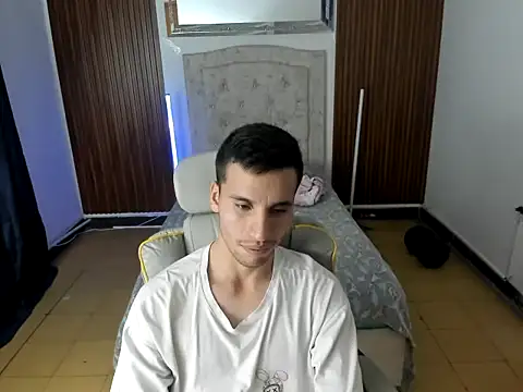 junior_caicer's cam snapshot