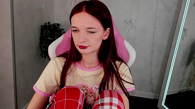 Alicia_Adammss's cam snapshot