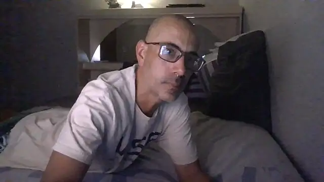 Flippyx4U live sex cam