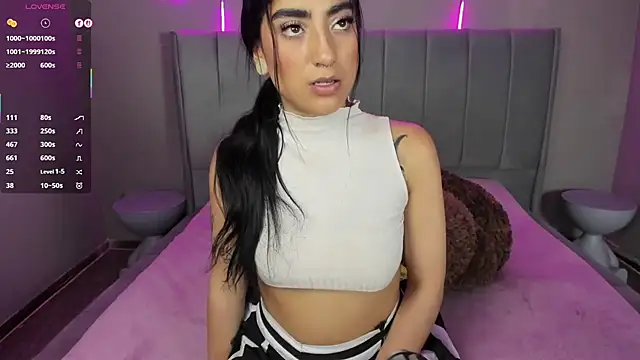 Emma_Lirys's cam snapshot