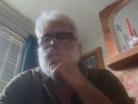 LeatherSdaddy live sex cam