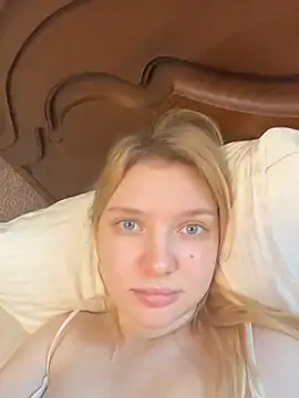 AmmyHot live sex cam