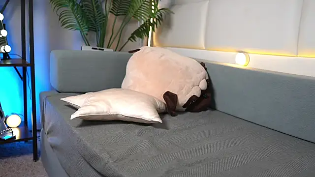 Juliadragon live sex cam