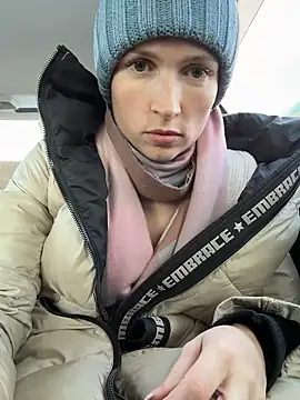 ZaraHill live sex cam