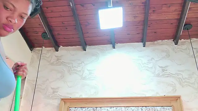 ZOLEY_WATSON live sex cam