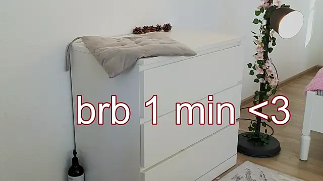 IsobelCashin live sex cam