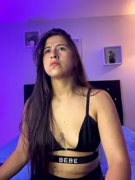 Alana_Rouse_'s cam snapshot