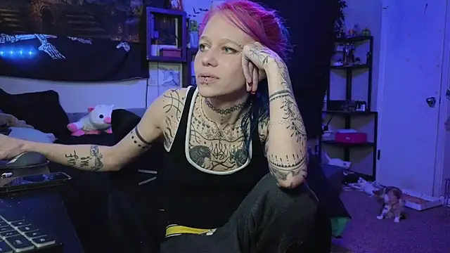 ToxiChaos live sex cam