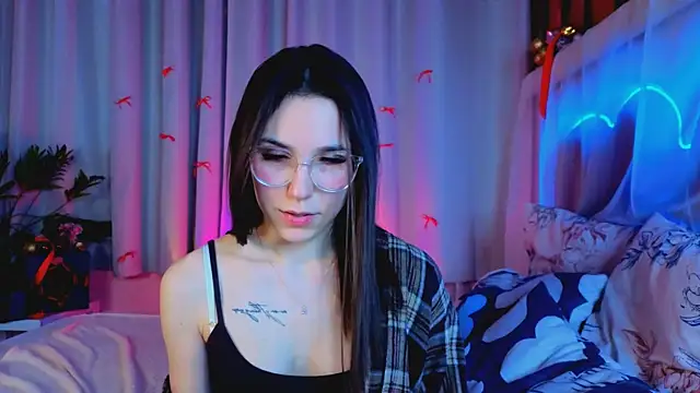 -CindyLou live sex cam