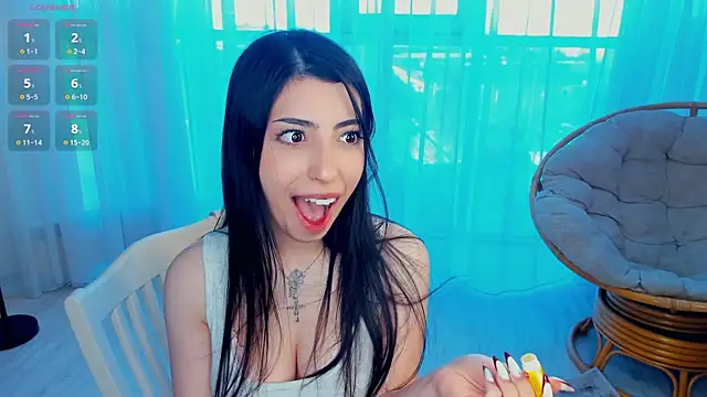 TonjaNeace live sex cam
