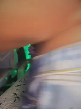 Im_Little's cam snapshot