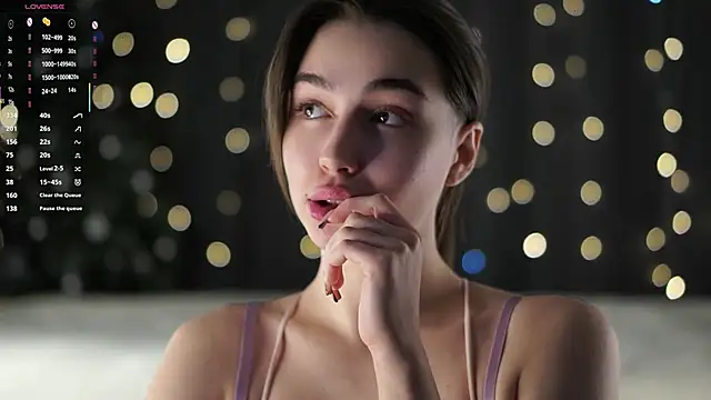 LettySlovacek live sex cam