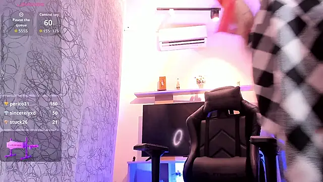 saracaball_ live sex cam