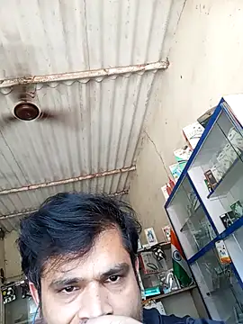 Priynkarani live sex cam