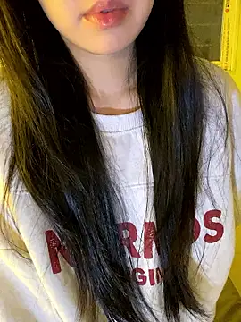 Uyennii02's cam snapshot