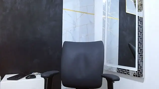 dia_fax18 live sex cam