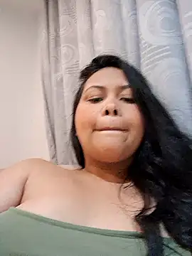 Alessandraa- live sex cam