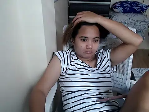 xTheLastVIRGINx live sex cam