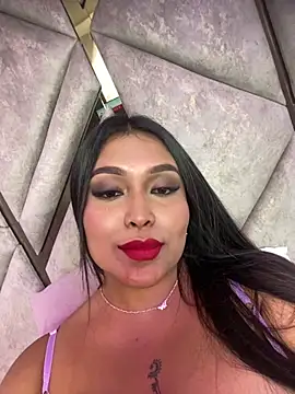 Kendall-Moll live sex cam