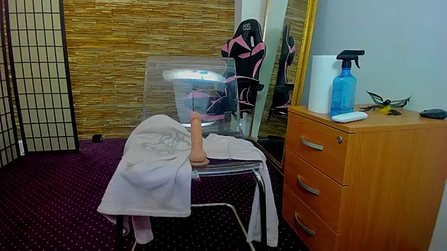 AishaRouhi live sex cam