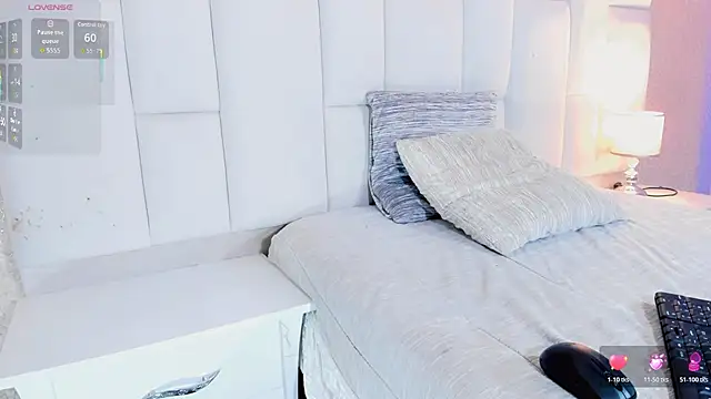 andrea_alvarz live sex cam