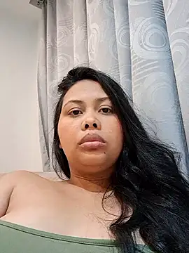 Alessandraa-'s cam snapshot