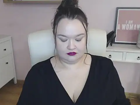 HollyDanceSoul's cam snapshot